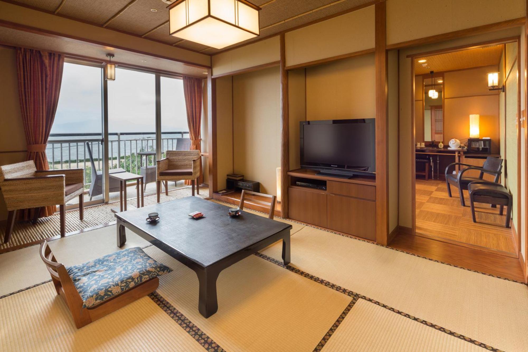 Hotel Koran No Yu Kinkouro Ibusuki Pokoj fotografie