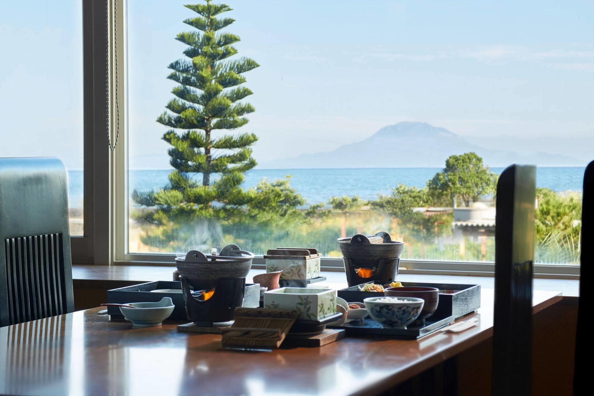 Hotel Koran No Yu Kinkouro Ibusuki Exteriér fotografie